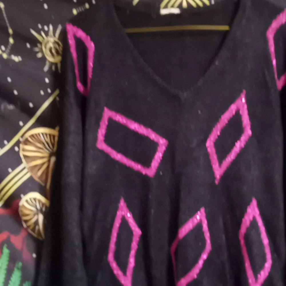V-neck Sweater - Picture 2 of 5